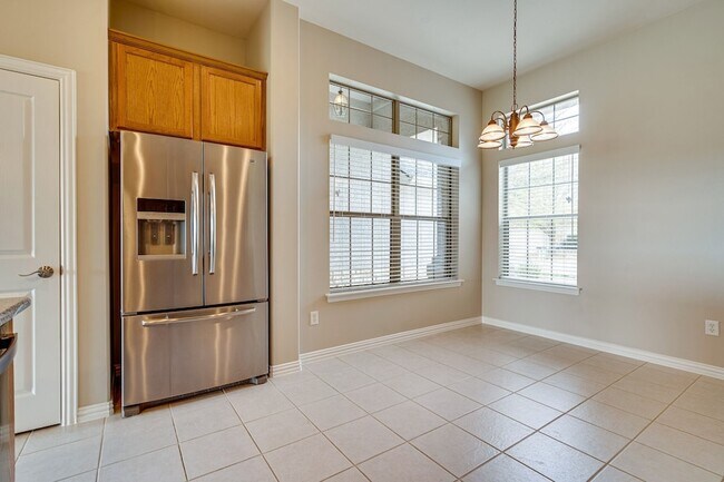 Building Photo - 9109 Perimeter Dr
