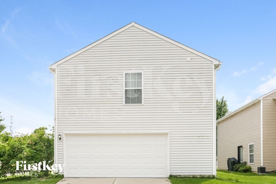 Building Photo - 978 Brookstone Dr