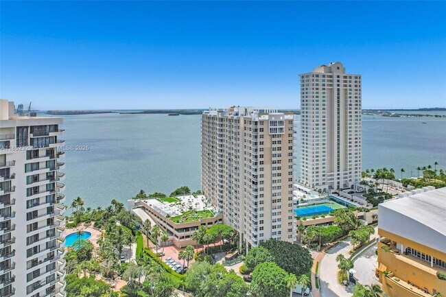 Building Photo - 770 Claughton Island Dr