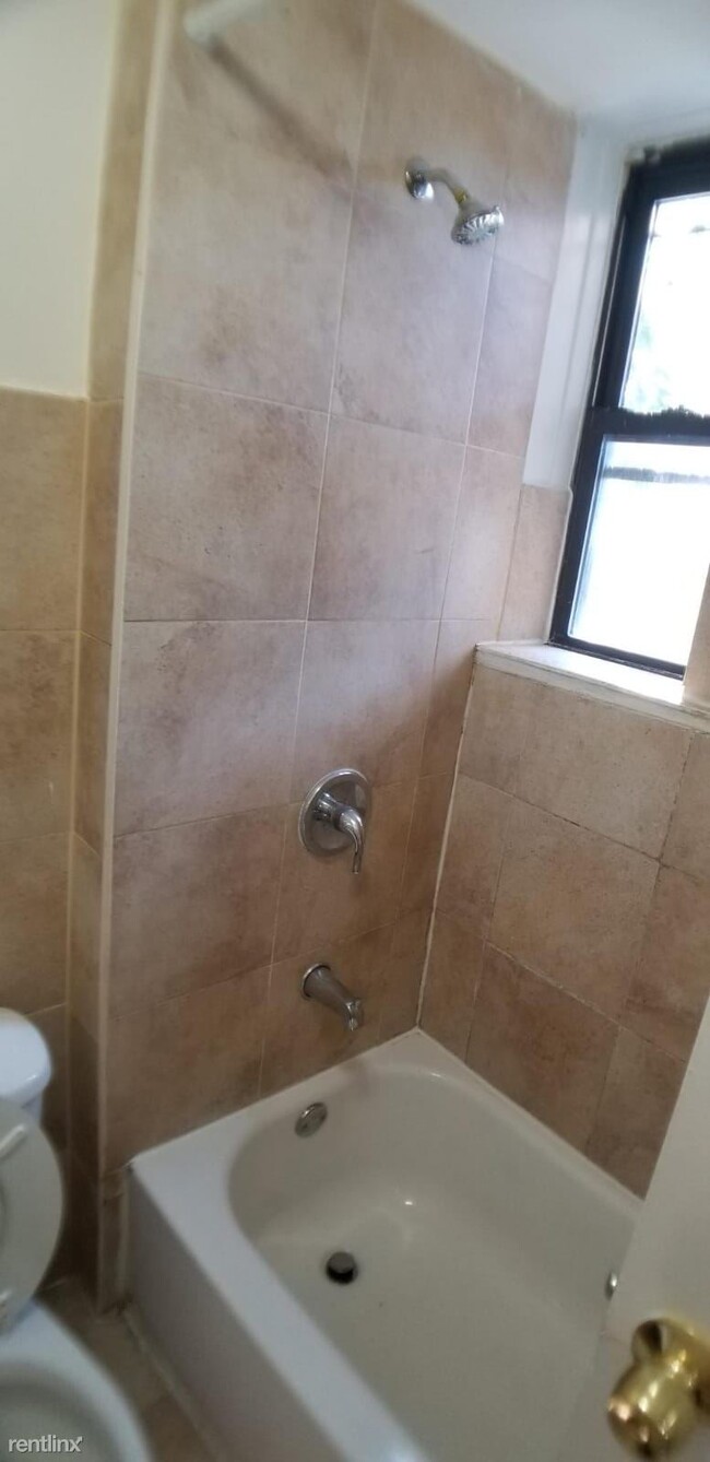 Building Photo - 1 br, 1 bath  - 148 S Munn Ave