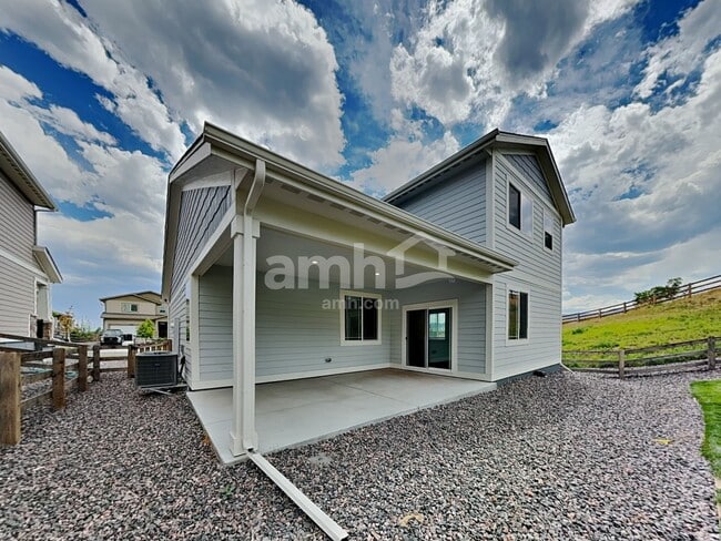 Building Photo - 15091 West 82nd Place