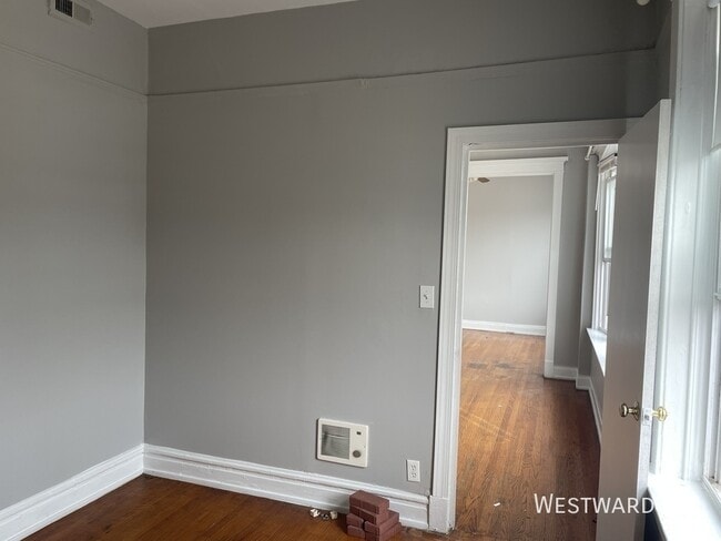 Building Photo - 1550 N Homan Ave.