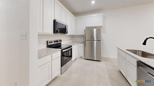 Building Photo - 209 Elbert Ln