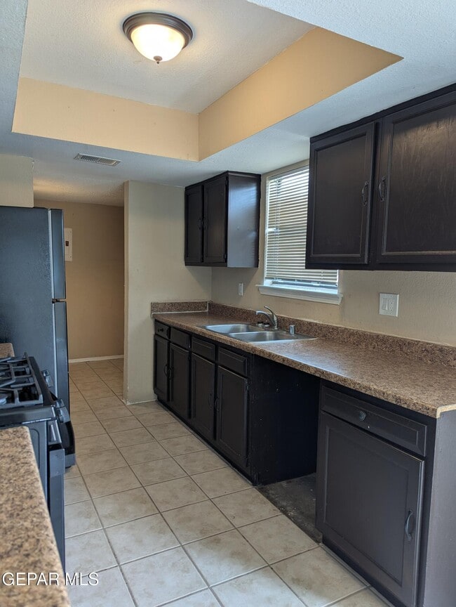 Building Photo - 11600 Marsh Mccall Way