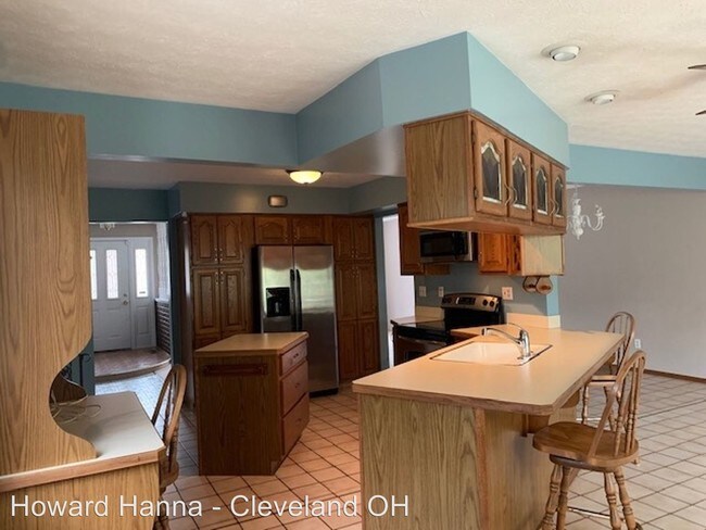 Building Photo - 3 br, 2 bath House - 3801 Stary Drive