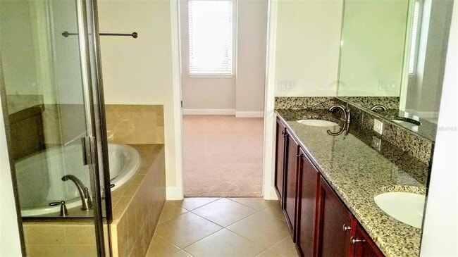 Building Photo - 13791 Benavente Ave