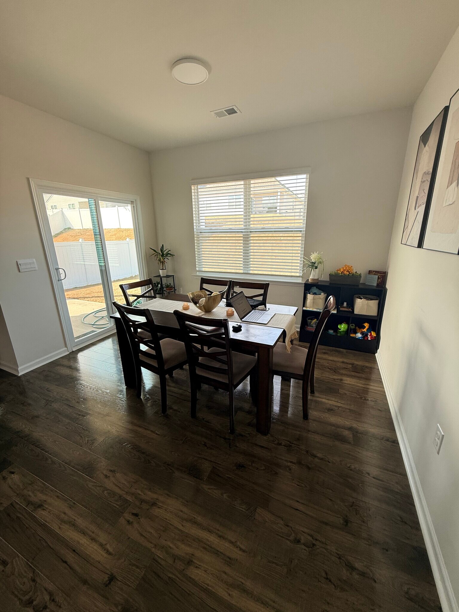 Building Photo - 932 Greyford Ln