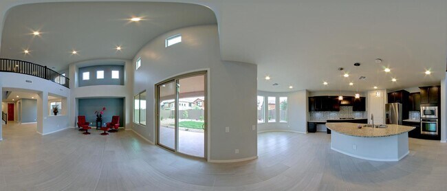 Building Photo - 3607 E Salter Dr