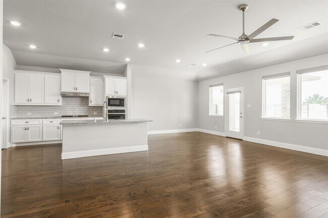 Building Photo - 4138 Shackleton Ct