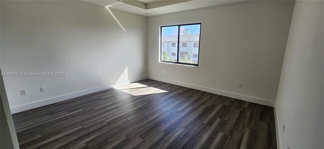 Building Photo - 8314 SW 120th Ter