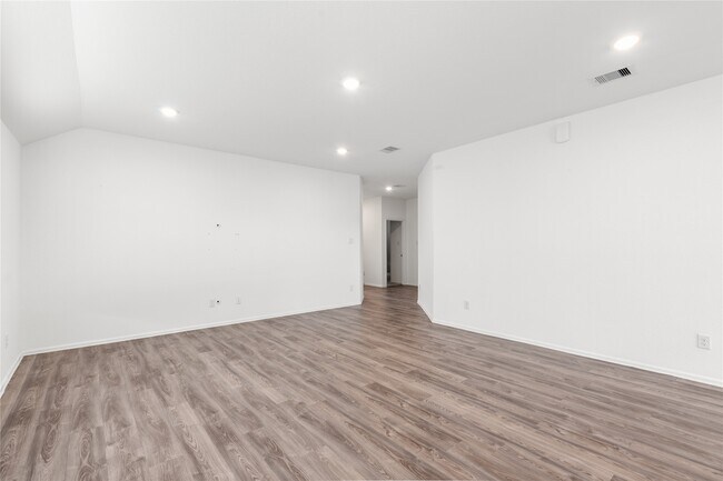 Building Photo - 4302 Penstemon Slate Dr