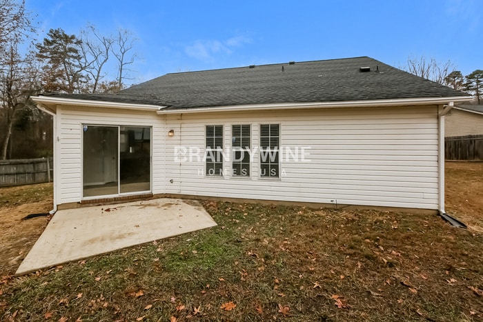 Building Photo - 5831 Silver Eagle Dr