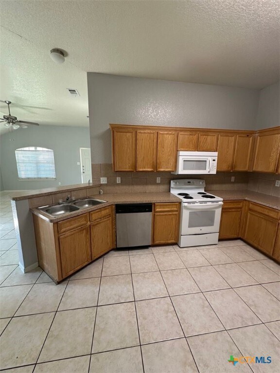 Building Photo - 1903 Elms Run Ct