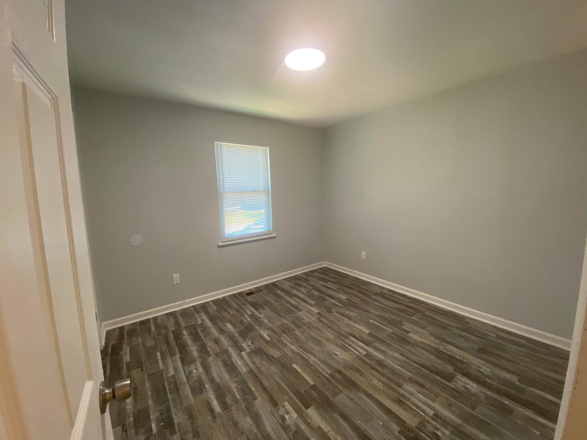 Building Photo - 3607 Oakdale Cir NW