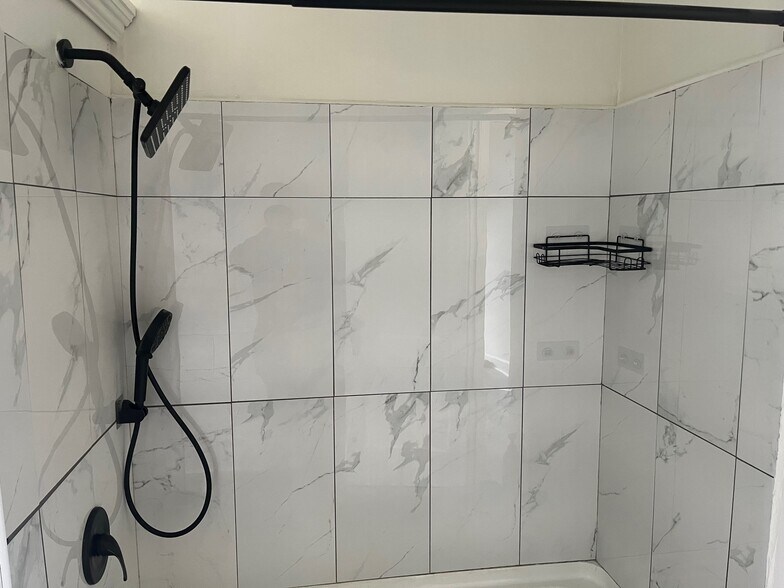 Bathroom - 1014 Bucknell Ave