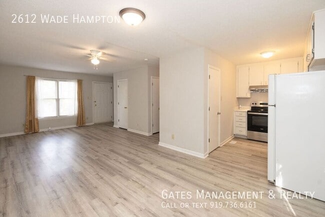 Building Photo - 2612 Wade Hampton Rd