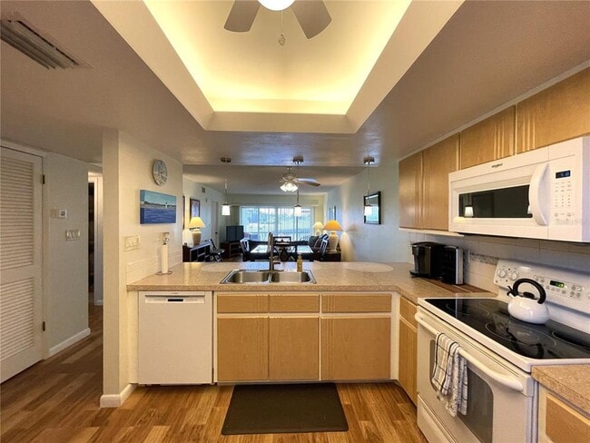 Building Photo - 3600 Bal Harbor Blvd