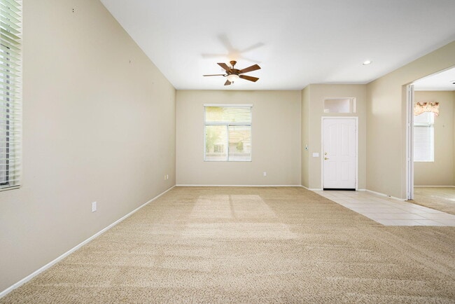 Building Photo - 78462 Palm Tree Ave