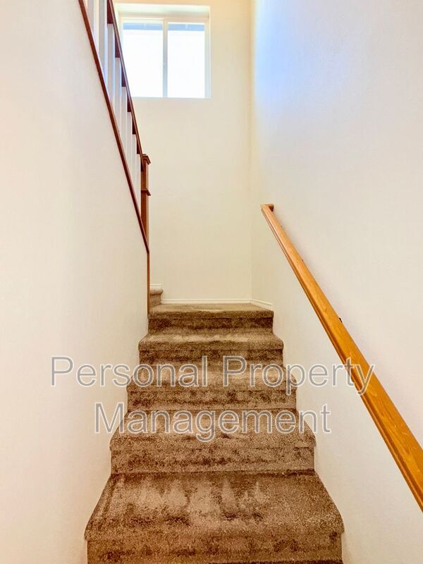 Building Photo - 3312 S 2nd Way