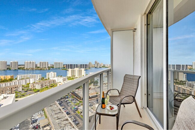 Building Photo - 18001 Collins Ave