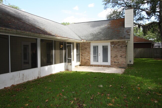 Building Photo - 6 Kimbrough Rd