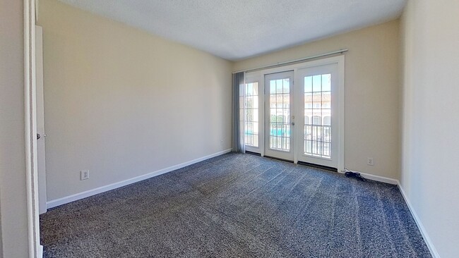 Building Photo - Beautiful 2 Bedroom Condo in The Colony Of...