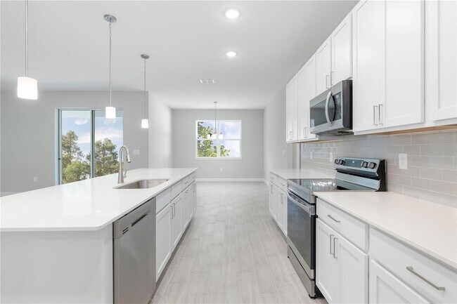 Building Photo - 2101 NW 24th Pl