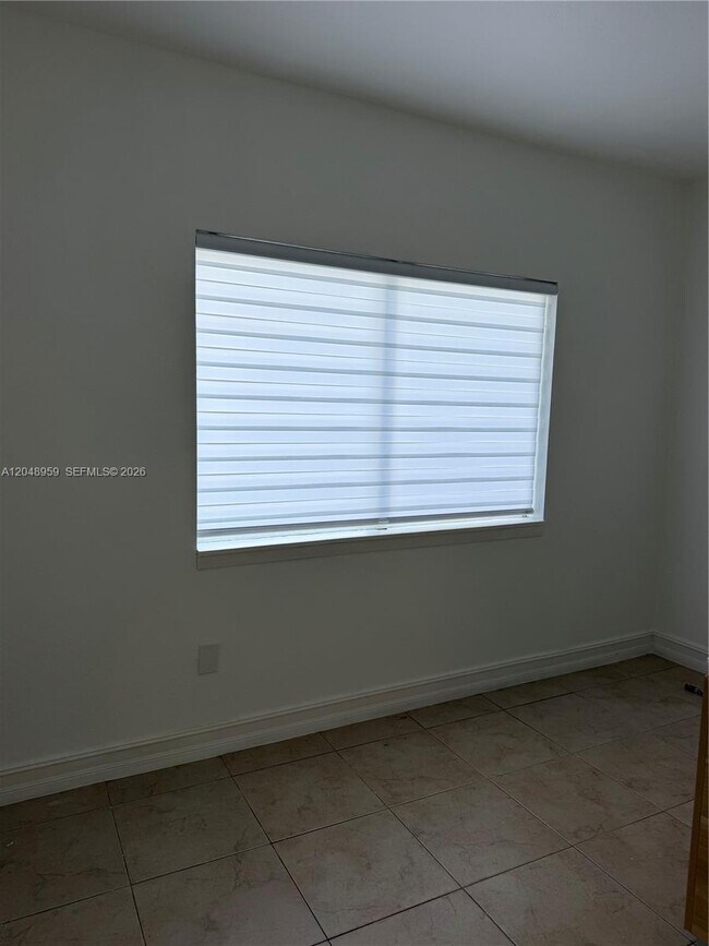 Building Photo - 22725 SW 125th Ave