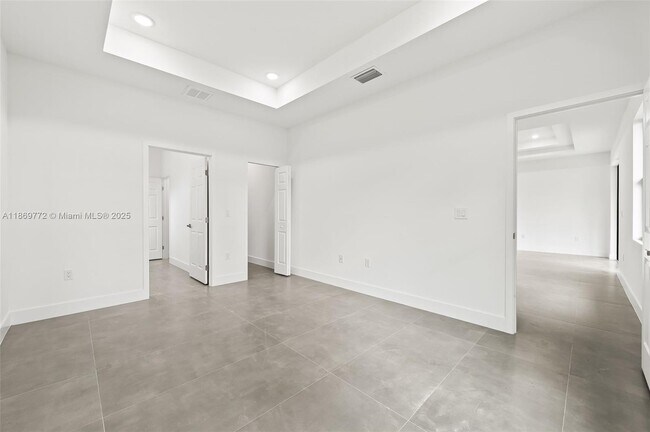 Building Photo - 3705-3737 37th St SW