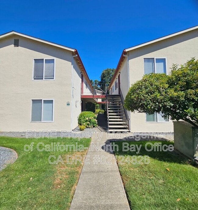 Primary Photo - 308 Cooper Ln