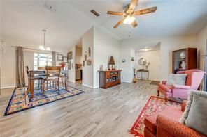 Building Photo - 961 Whisler Ct