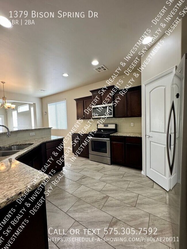 Building Photo - 1379 Bison Spring Dr