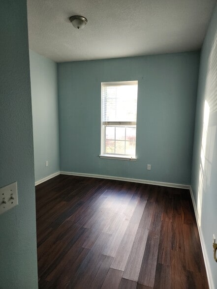 Building Photo - 785 Oakleaf Plantation Pky