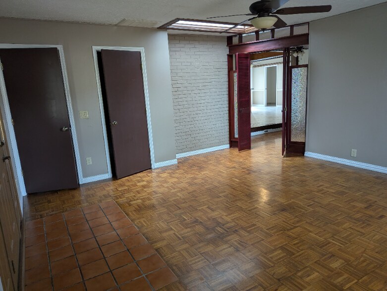 Building Photo - 1721 Allentown Rd