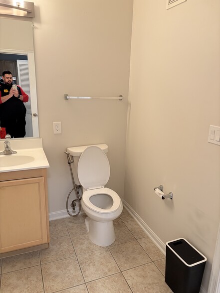 Building Photo - 2665 Prosperity Ave