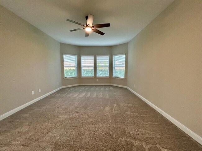 Building Photo - 17714 Rosette Grass Dr