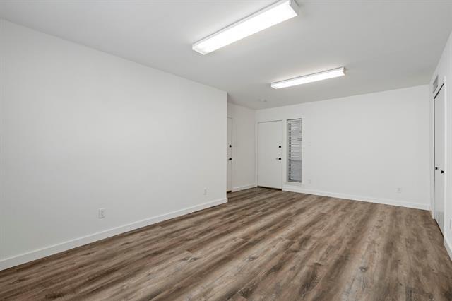 Building Photo - 12611 High Meadow Dr