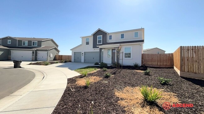 Building Photo - Lovely Home Near Frontier Highschool!