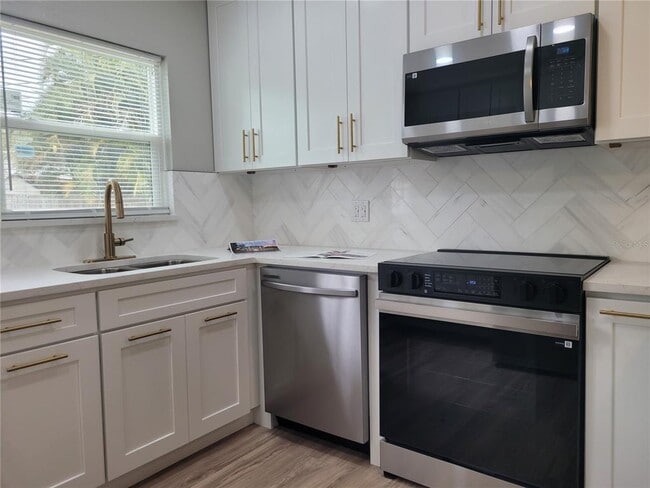 Building Photo - 8244 125th St