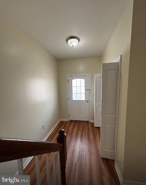 Building Photo - 6459 Creekbend Dr