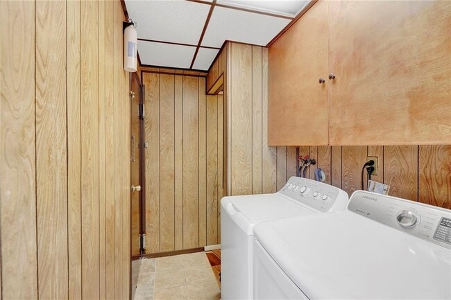 Building Photo - 24 Purdue Ct