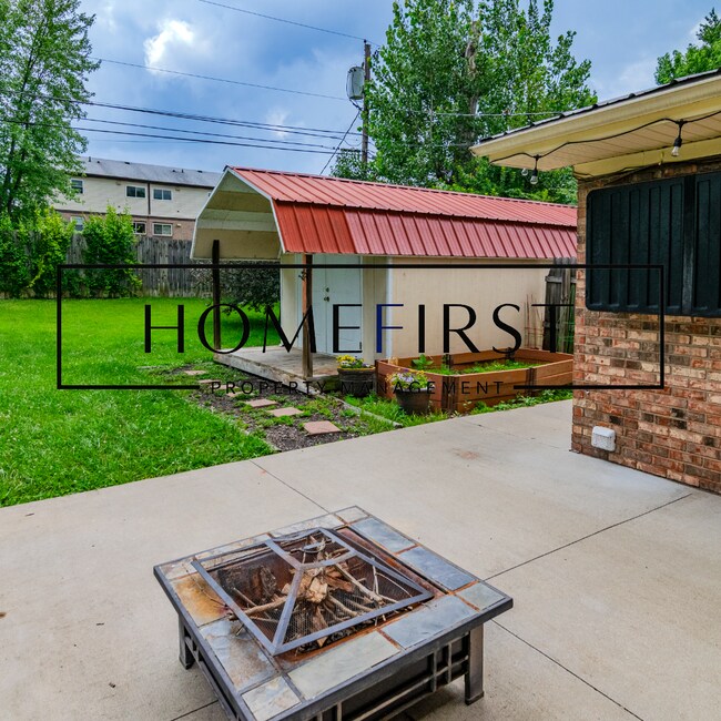 Building Photo - 2840 Winter Park Dr