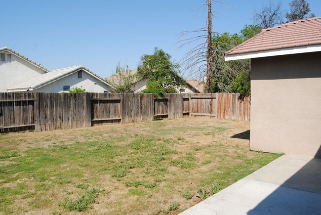 Building Photo - 5315 Clover Mountain St