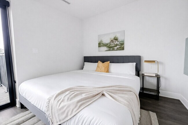 Building Photo - 4625 Capitol Ave