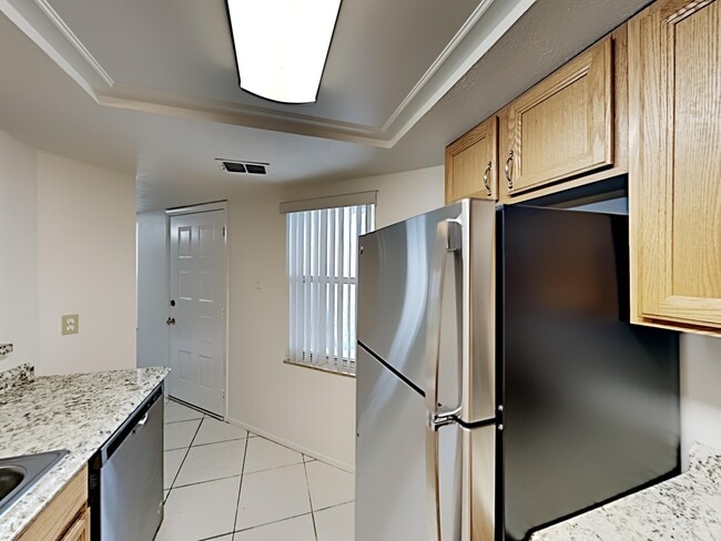 Building Photo - 3266 SE Aster Ln