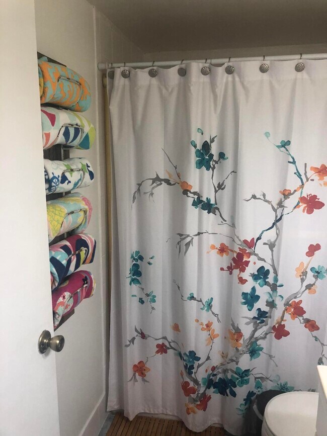 Building Photo - 5159 N Hwy A1A