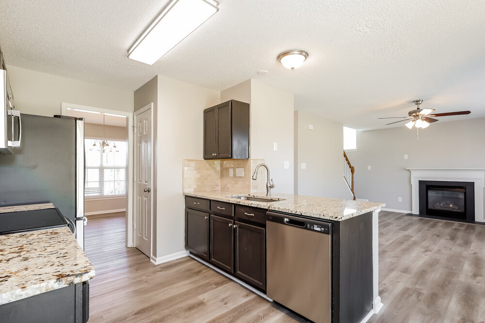 Building Photo - 2909 Dairywood Ln