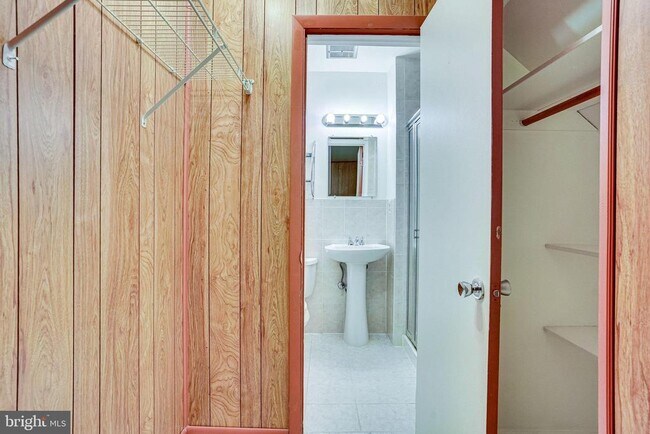 Building Photo - 4771 Parkman Ct