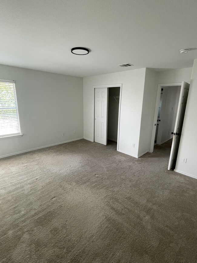 Building Photo - 6715 Gunlock Creek