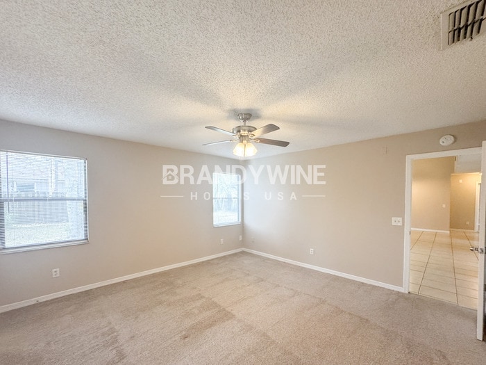 Building Photo - 8236 Weybridge Dr